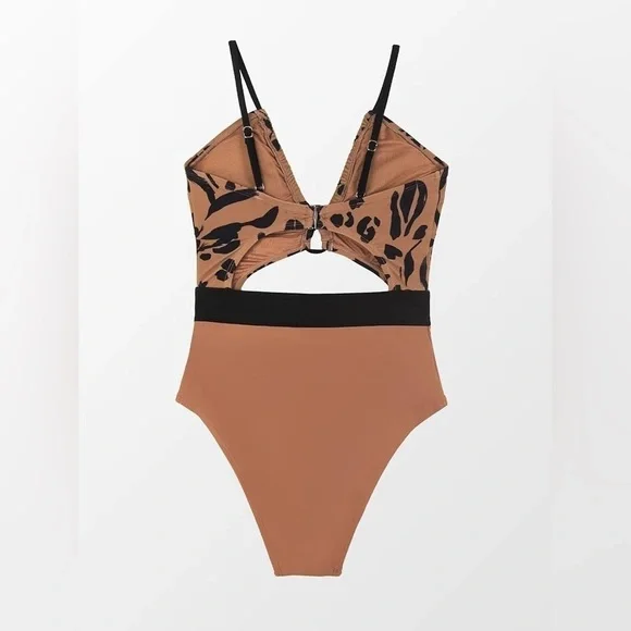 Cupshe | Wild At Heart Cut Out One Piece Swimsuit - Picture 4 of 4